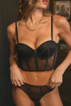CONJUNTO BUSTIER SOFT C/ARO Y LES DE TUL BORDADO CON BALLENAS (AN02076)
