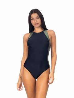 MALLA DEPORTIVA TRINA COMBINADA CON CIERRE POSTERIOR (TO08947)