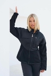 CAMPERA SACO POLAR CON CINTURA ENTALLADA Y MULTIPLE BOLSILLOS (BI45017)