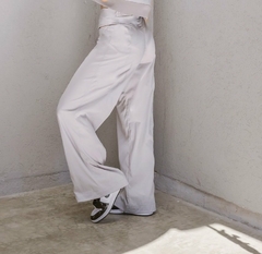PANTALON ANCHO TIRO ALTO CON ABERTURAS EN LA CINTURA (BI65102) en internet