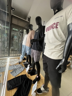 Banner de la categoría PANTALONES & JEANS