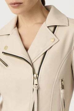 CHAQUETA LYRA en internet