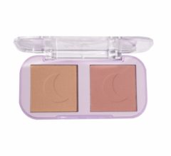 Duo de Blush Mood - Ruby Rose na internet