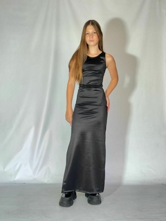 Vestido largo de saten