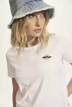 Remera Billabong Mujer Brigth Side Tee - QALOKOTE / Surf Shop