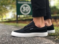 ZAPATILLA RECIFE ROMA NEGRA SUELA BLANCA