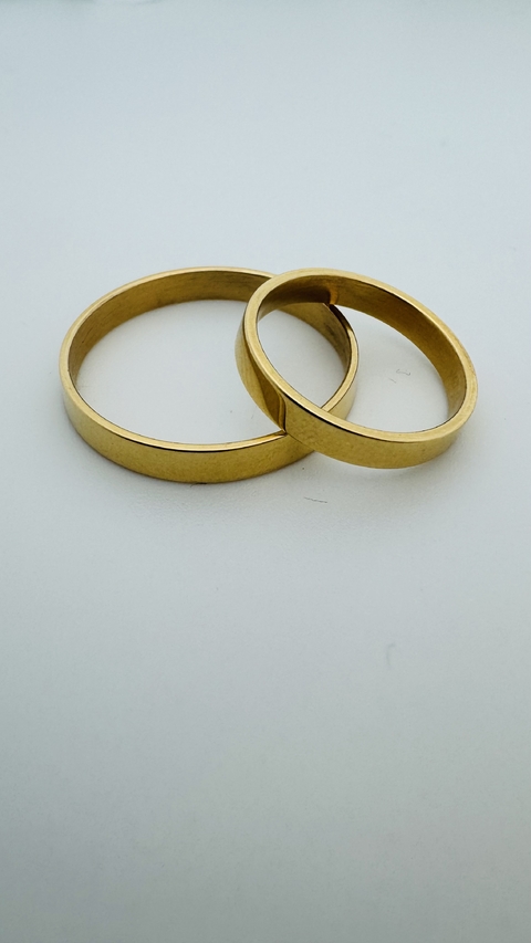 Par de Alianzas de oro 18kt Modelo cinta