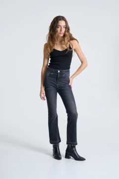 Flare Greta Black Washed