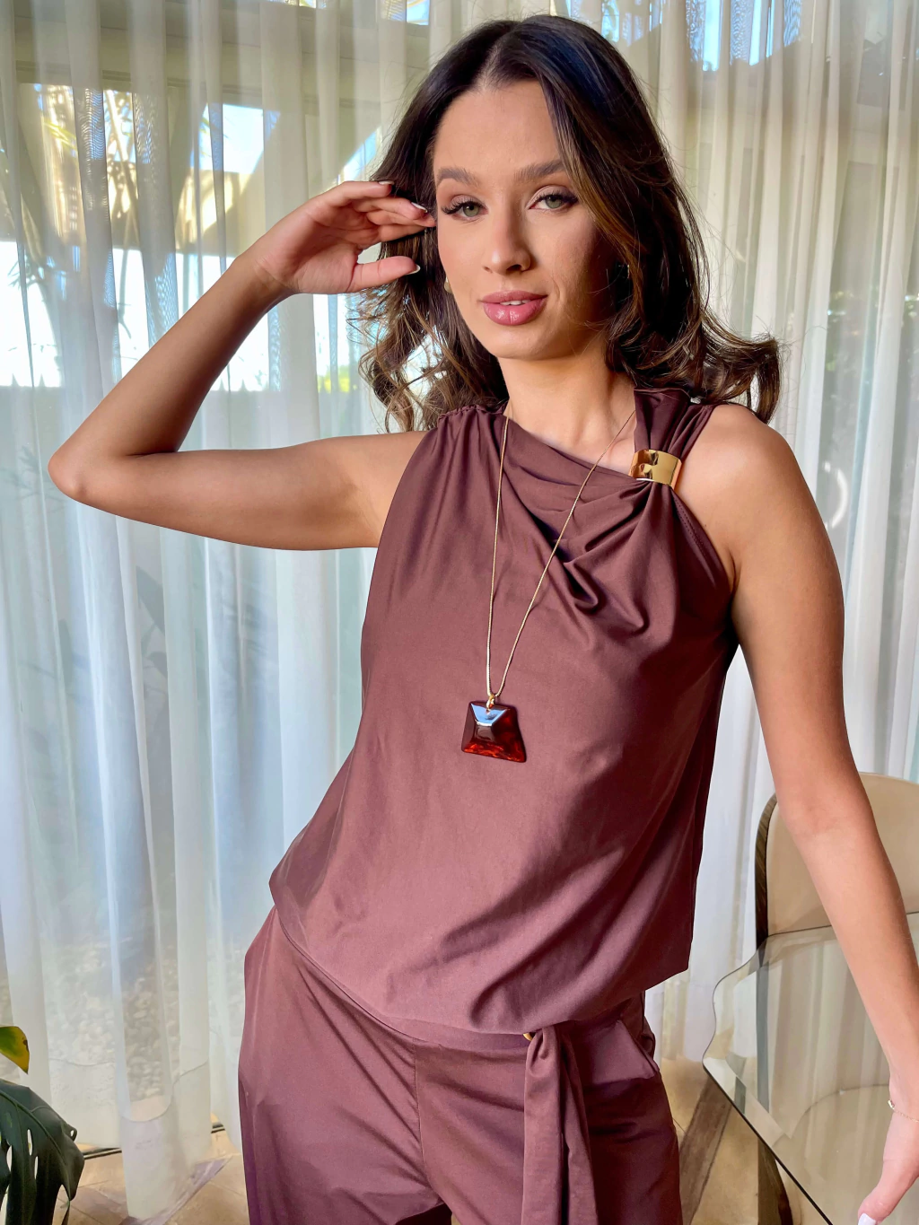 Blusa Fivela Marrom