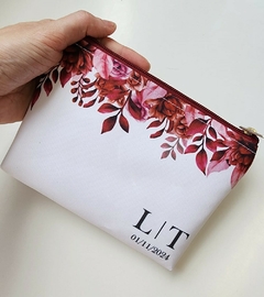 Necessaire Marsala na internet