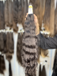 CABELO HUMANO CACHEADO 63cm e 85Gramas - ETIQUETA PRATA na internet