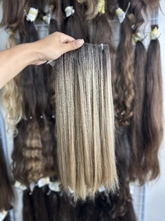 MEGA HAIR DE FITA ADESIVA COR 9 QUENTE 45cm 76gramas