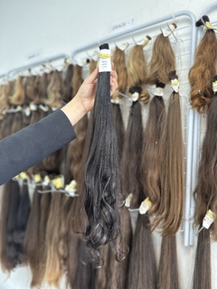 CABELO HUMANO CASTANHO MÉDIO 64CM 110 GRAMAS - comprar online