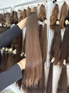 CABELO HUMANO LOIRO ESCURO NATURAL 71 CM 105 GRAMAS -ETIQUETA DOURADA na internet