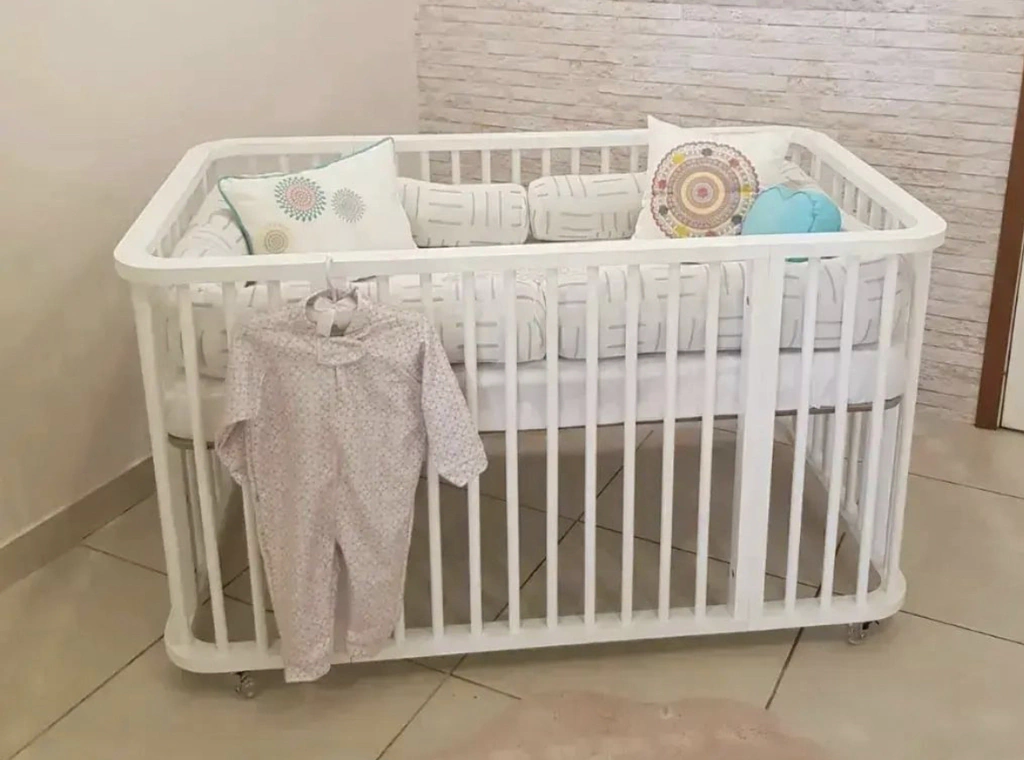 Berço evolutivo fases branco ou rosa balé