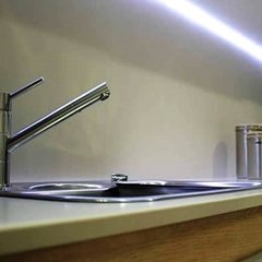 Bajo Alacena Touch 14W Luz Neutra - comprar online