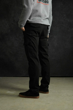 PANTALON CARGO BODACIOUS NEGRO en internet
