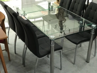 Mesa de Vidrio 1,30x85 Extensible a 1.90 modelo “ 4 P”