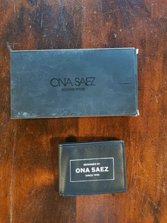 BILLETERA CUERO ONA SAEZ (NEGRA)