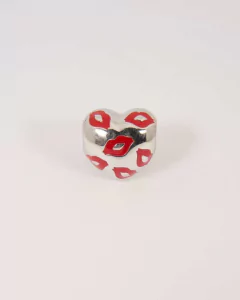 Kiss Me Charm