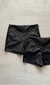 Short eco cuero caderin