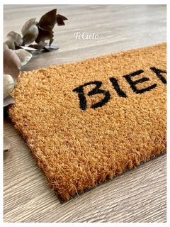 ALFOMBRA ENTRADA "BIENVENIDES" - comprar online