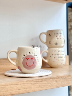 Taza UN DIA (Rosa) - comprar online