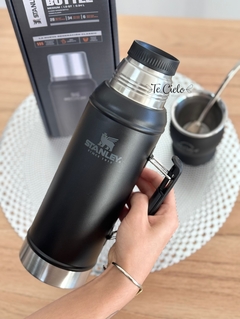 Termo Stanley 1l (negro) - comprar online