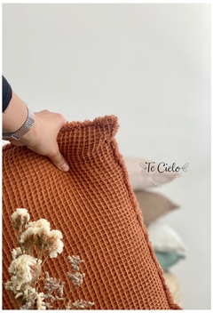 Almohadon Waffle - TE CIELO