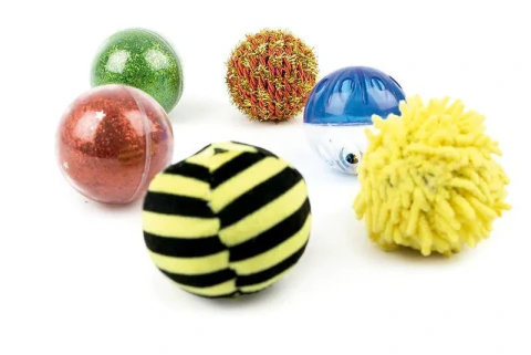 JUEGO DE PELOTAS PARA GATO (6PCS)
