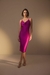 Vestido midi liso com gola boba