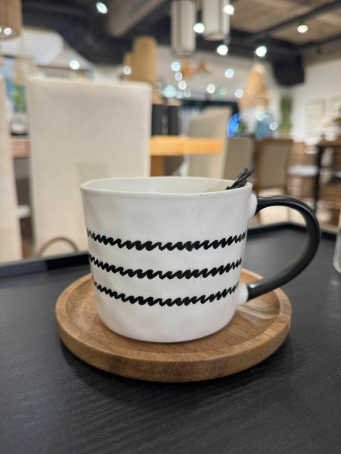 MUG DE PORCELANA ZABRA 350 ML
