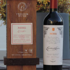 Estuche de Roble MEG Miguel Escorihuela Gascón 750cc - Vinoteca El Lagar .wineshop.