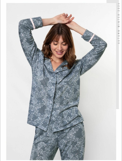 Pijama de viscosa con elastano abotonado - SO PINK 18038