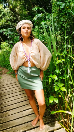 Blusa Bata Cropped Alma Gentil - comprar online
