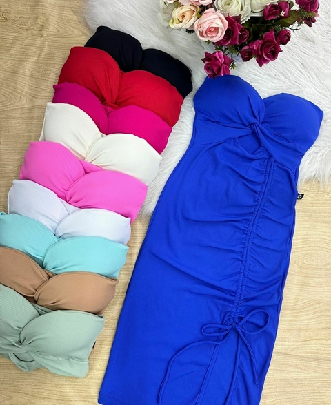 Vestido Midi Decote Nó