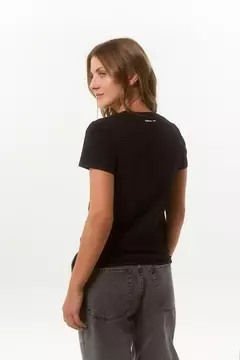 REMERA CALIFORNIA en internet