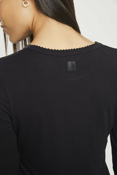 Imagen de REMERA TALIA