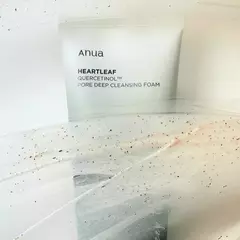 ANUA HEARTLEAF QUERCETINOL PORE DEEP CLEANSING FOAM Limpiador en Espuma para Pieles Grasas X 150 ml - Farma Lomitas Beauty