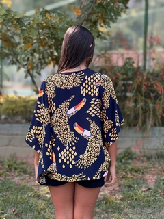 Kimono tucano na internet