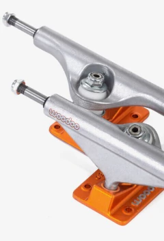 Juego de Trucks WOODOO FORGED HOLLOW - ORANGE - Quiron Skate Shop