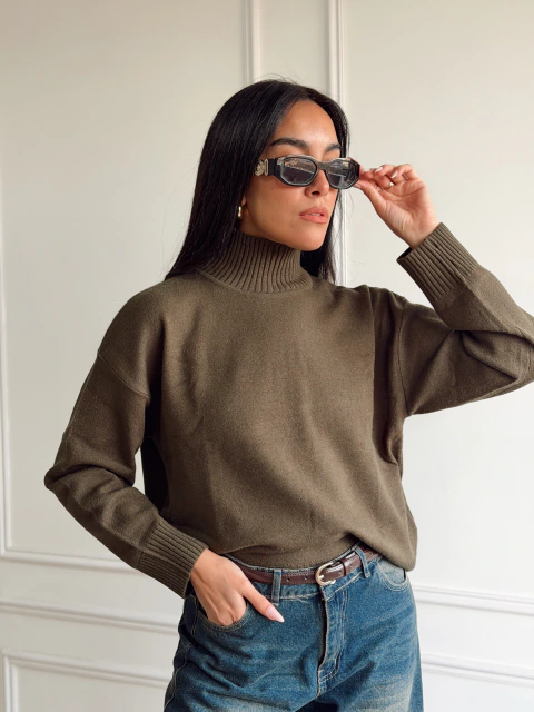 SWEATER POLERA TOKIO