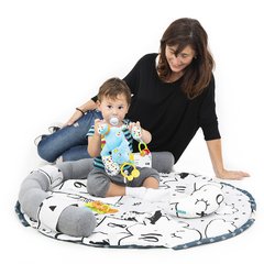 Manta de juego con nido contenedor y bolso.