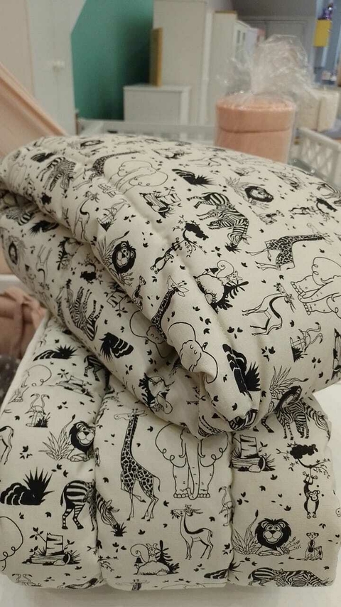 Acolchado Con Chichonera Cuna