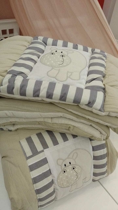 Acolchado Con Chichonera Funcional - M.G. Infantil