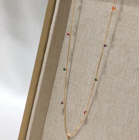 COLAR PONTO DE LUZ COLORS 60CM BANHADO A OURO