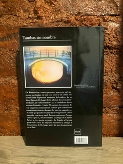 TUMBAS SIN NOMBRE - John Connolly - comprar online