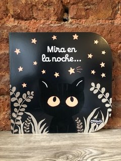 MIRA EN LA NOCHE