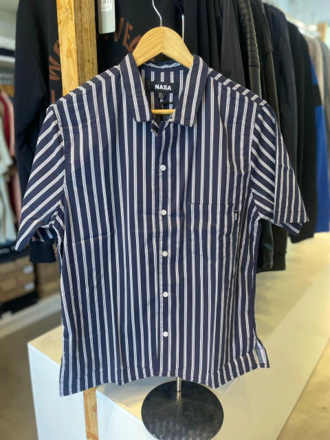 CAMISA BOWLING RAYAS M/C "KUBAN"