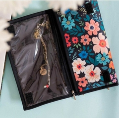Neceser Flores Negras - comprar online